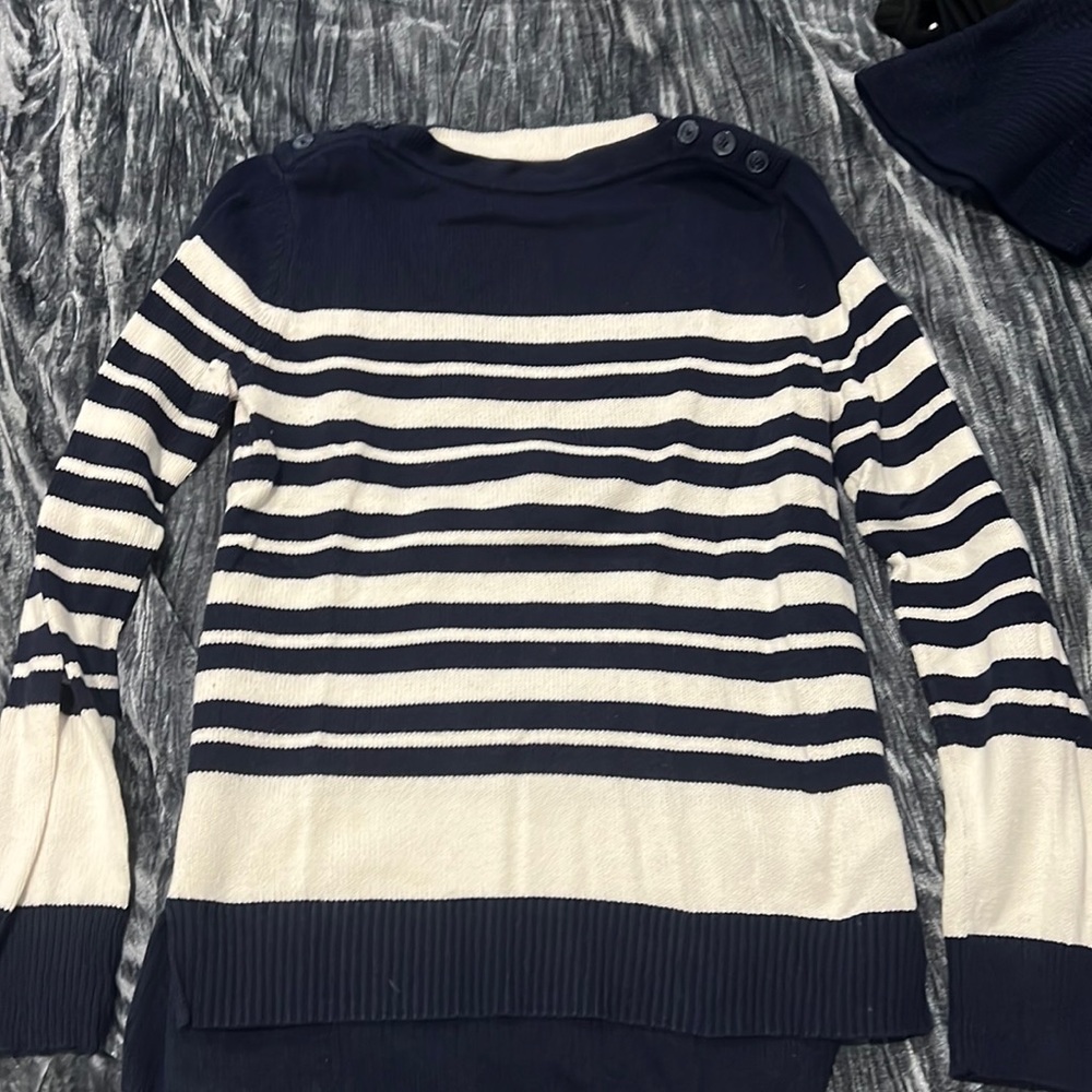 Cream and navy stripped sweater